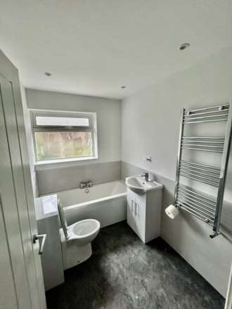 Dudlows Green Road, Warrington, Image 13