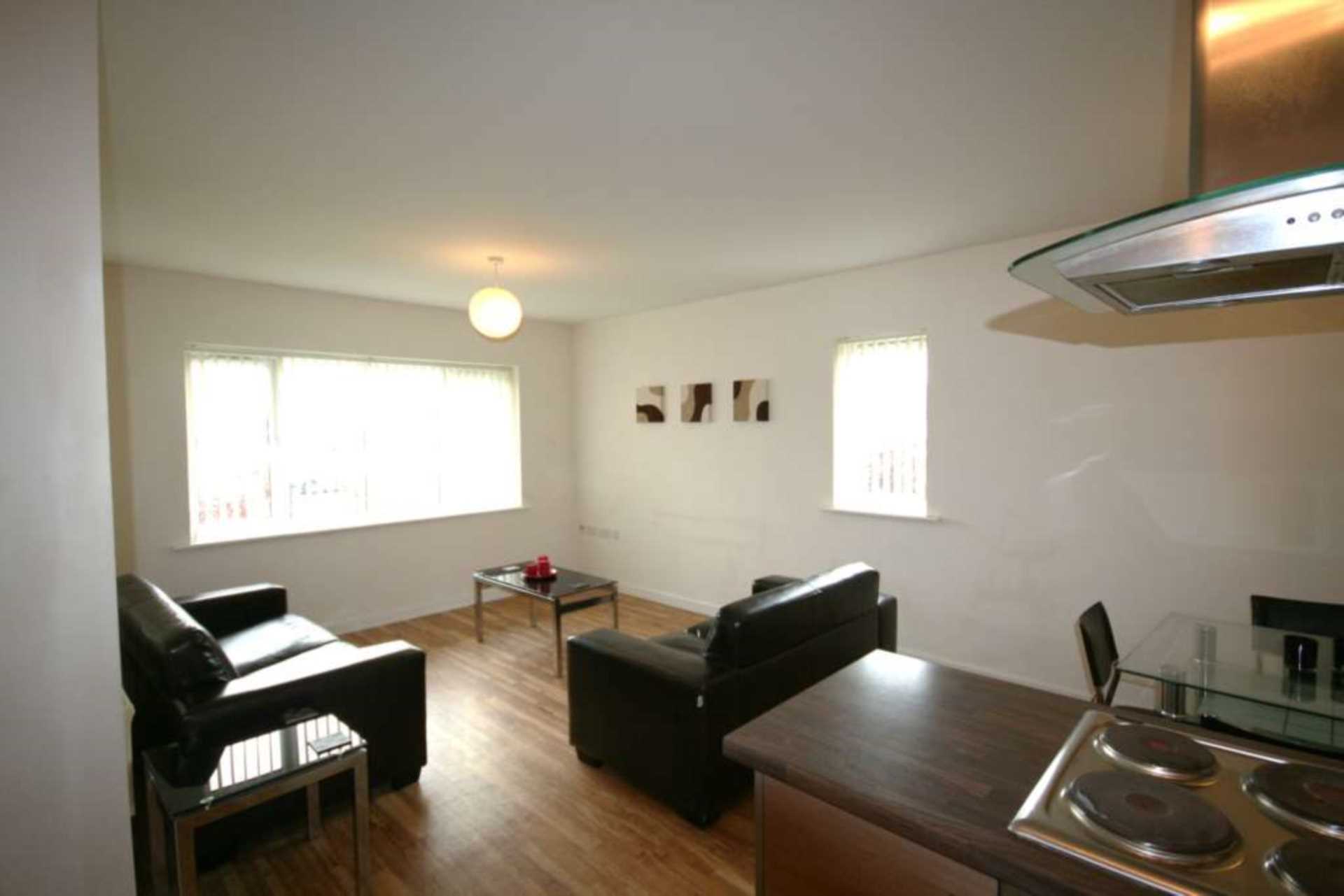 Bridgefield Court, Image 3