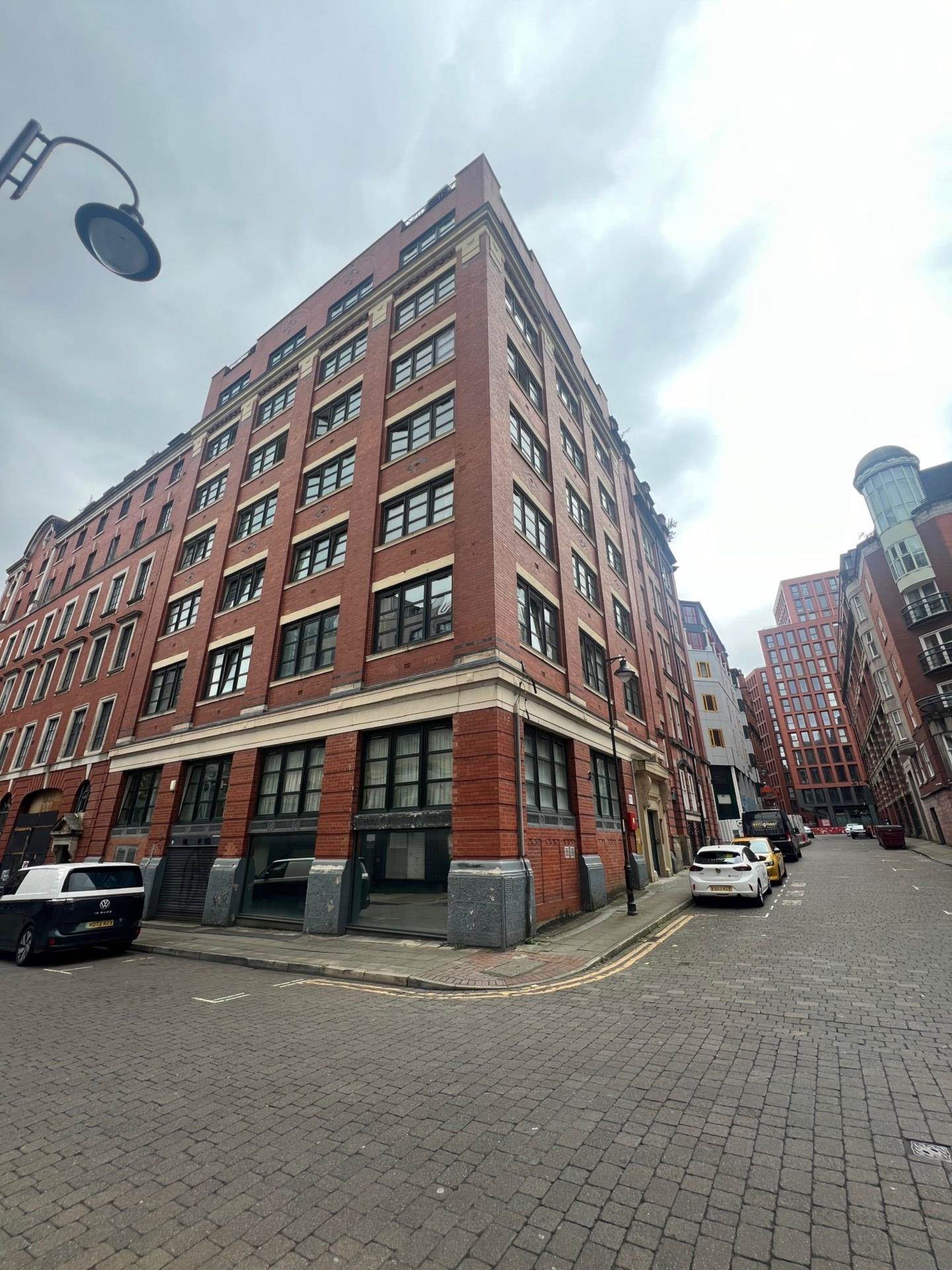 7 Stanlo House, Manchester, Image 1