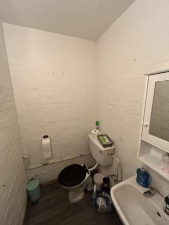 22 St Petersgate, Stockport, Image 10