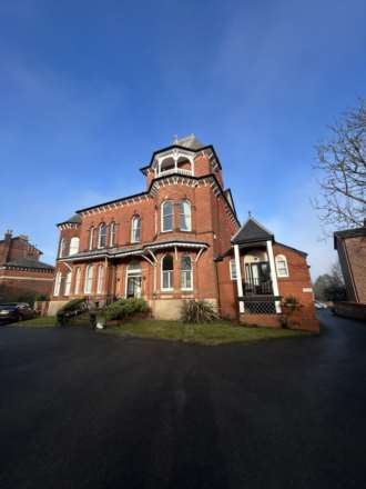 Shorewood, Southport, Image 2