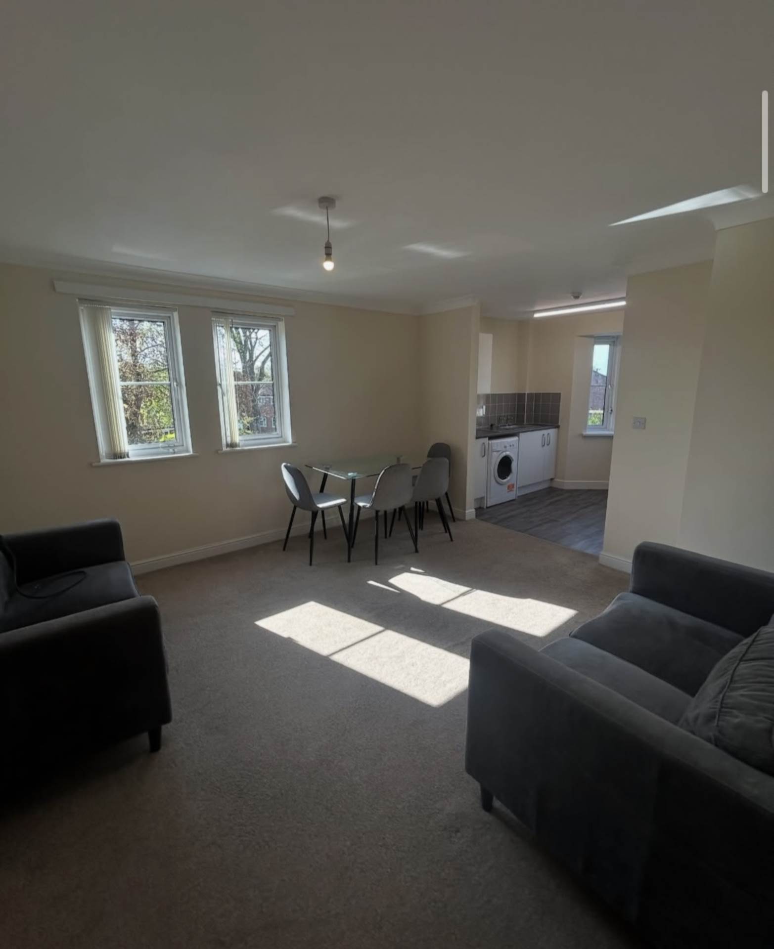 Kingsburn Court, Manchester, Image 3