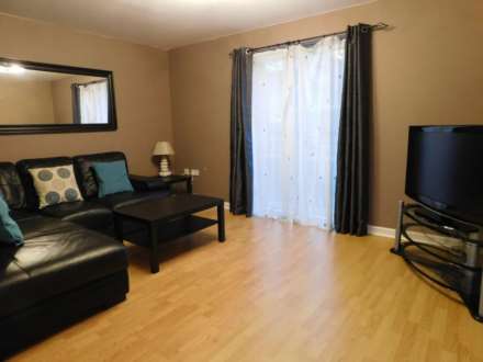 2 Bedroom Apartment, Broom Mills Road, Pudsey