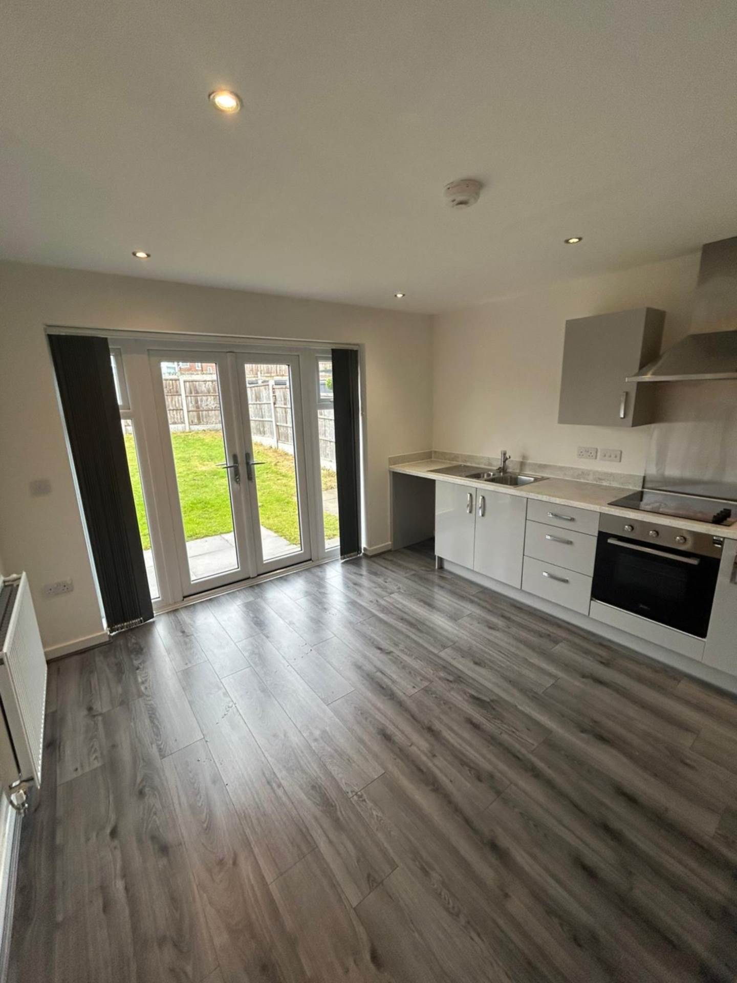 Tollgate Close, Manchester, Image 3