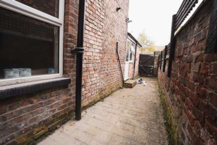 Whitby Road, Manchester, Image 6