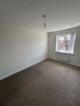 Eldergreen, Bolton, Image 9
