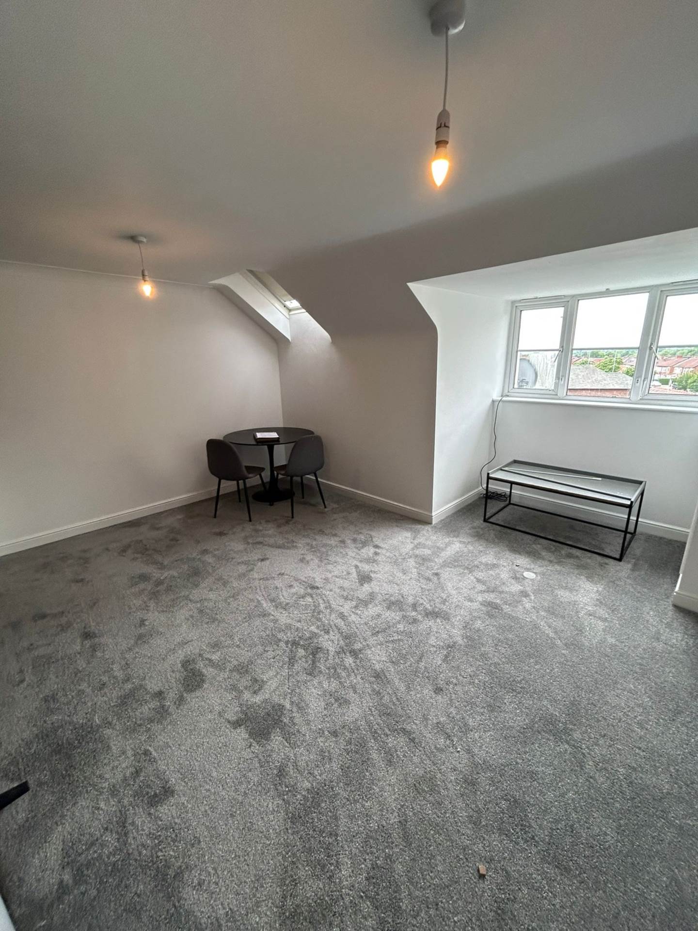 Kingsburn Court, Manchester, Image 4