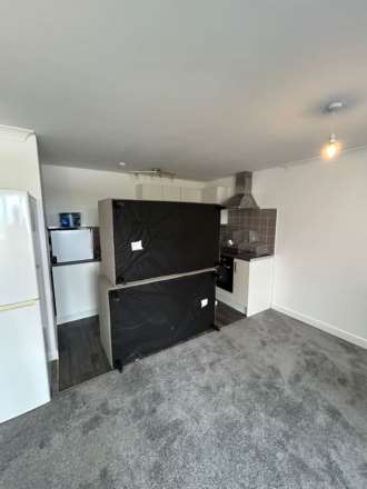 Kingsburn Court, Manchester, Image 5