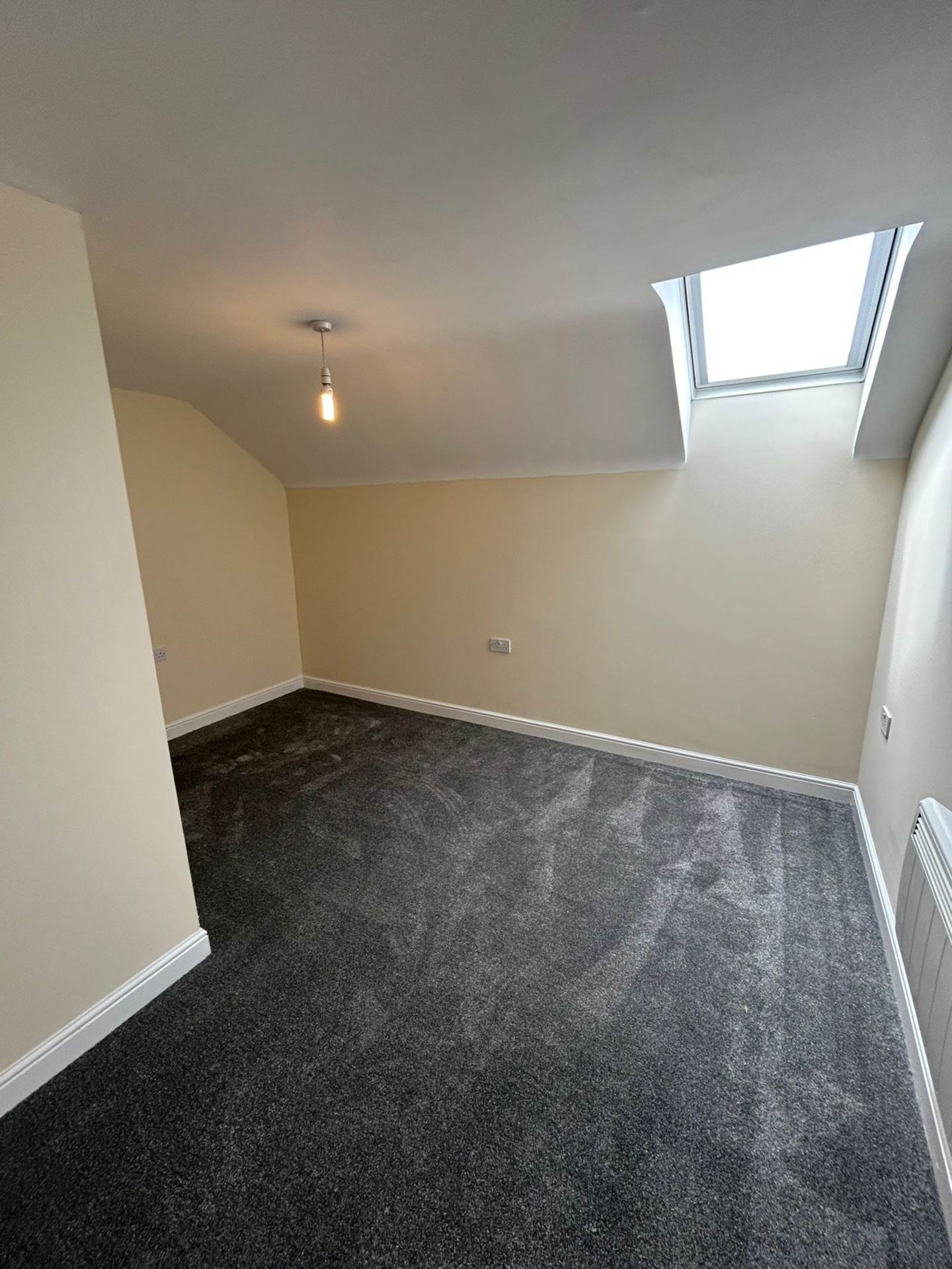 Kingsburn Court, Manchester, Image 3