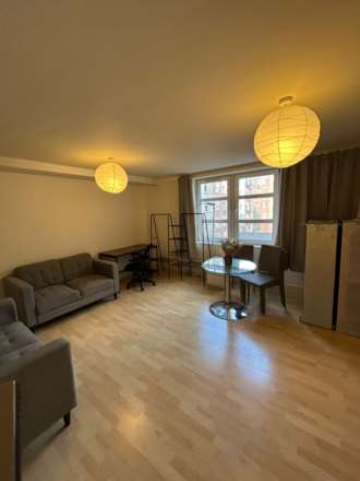 Stanlo House, Manchester