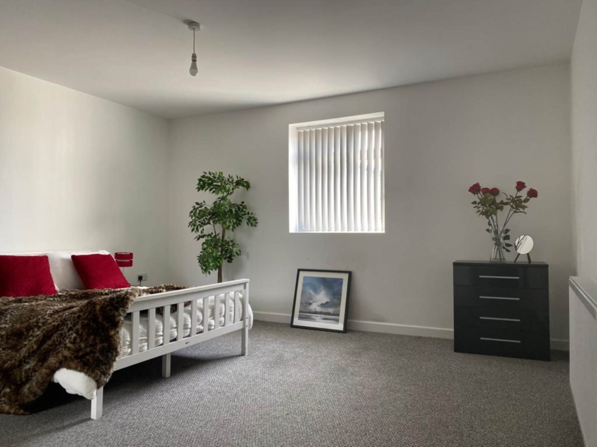 Middleton Road, Oldham, Image 3