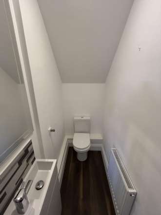 Raymond Avenue, Stockton Heath, Image 10