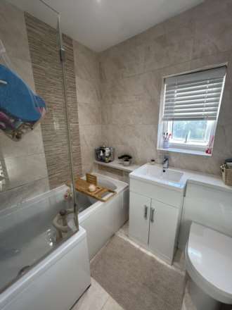 Needham Close, Runcorn, Image 6