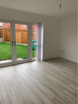 Edge Lane, Manchester, Image 10