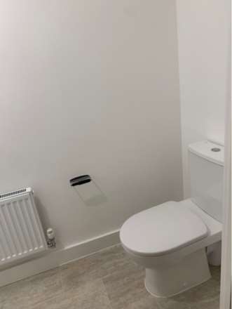 Edge Lane, Manchester, Image 13