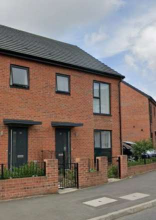 Edge Lane, Manchester, Image 15