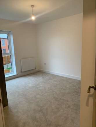 Edge Lane, Manchester, Image 6