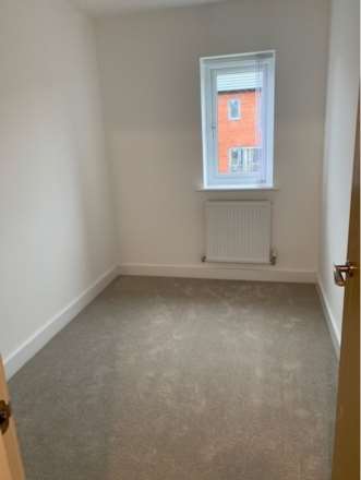 Edge Lane, Manchester, Image 7