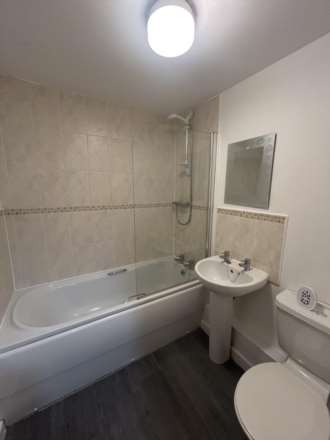 Old Quays, Warrington, Image 3