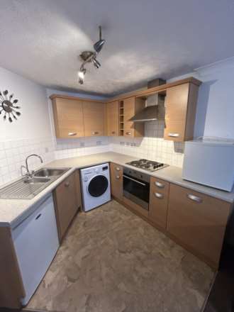 Badger Avenue, Crewe, Image 4
