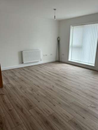 RENT TO BUY, Image 4