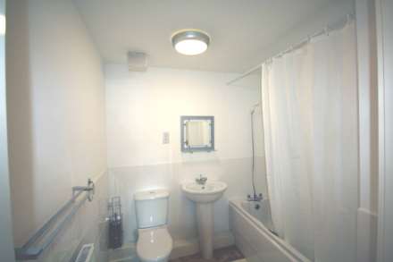 Elphins Drive, Wilderspool Park, Warrington, Image 2