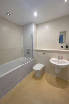 Quebec Building, Bury Street, Image 7