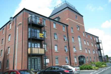 2 Bedroom Apartment, Elphins Drive, Wilderspool Park, Warrington