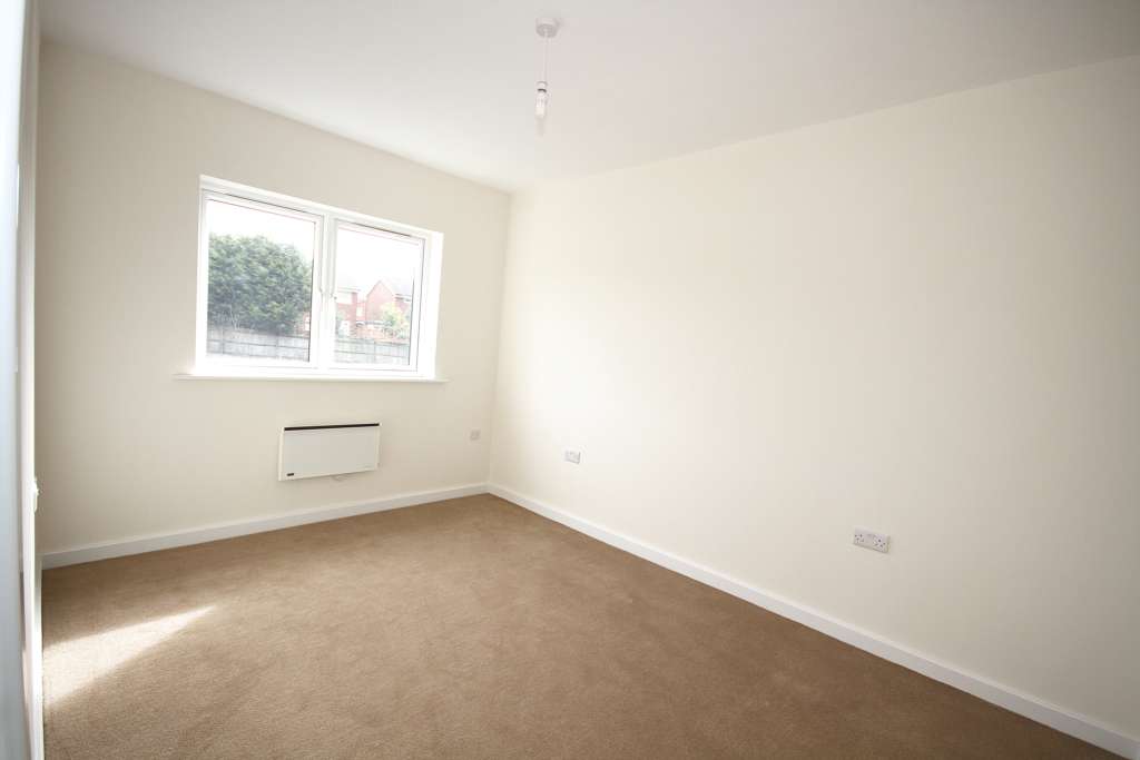 Bridgefield Court, Image 3