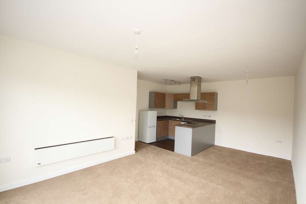 Bridgefield Court, Image 7