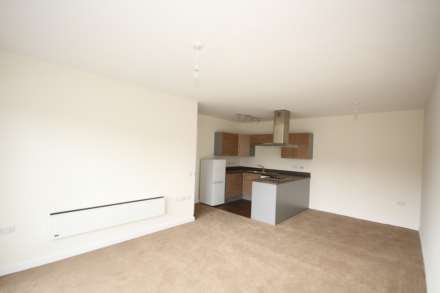Bridgefield Court, Image 7