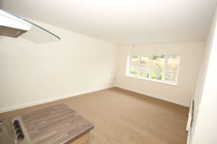 Bridgefield Court, Bridge Road, Image 5