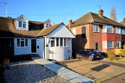 3 Bedroom Semi-Detached, Hunter Avenue, Shenfield