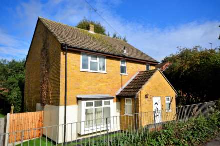 4 Bedroom Detached, Ovington Gardens, Billericay