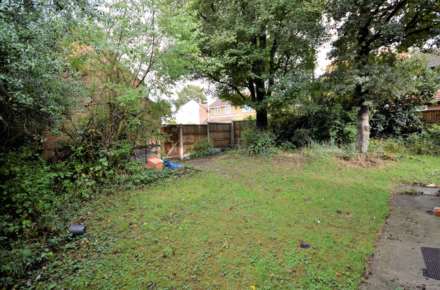 Ovington Gardens, Billericay, Image 16