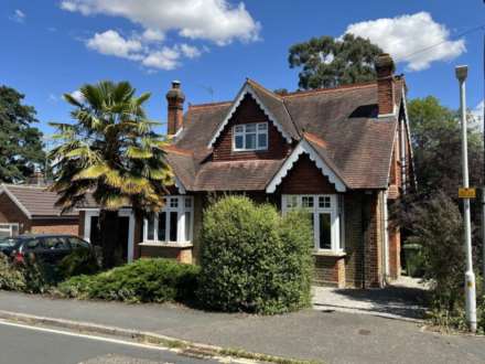 Beaufort Road, Billericay, Image 1