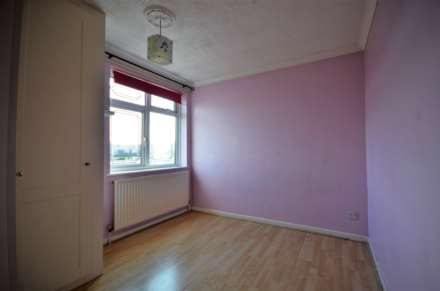 Little Lullaway, Lee Chapel North, Laindon, Image 9