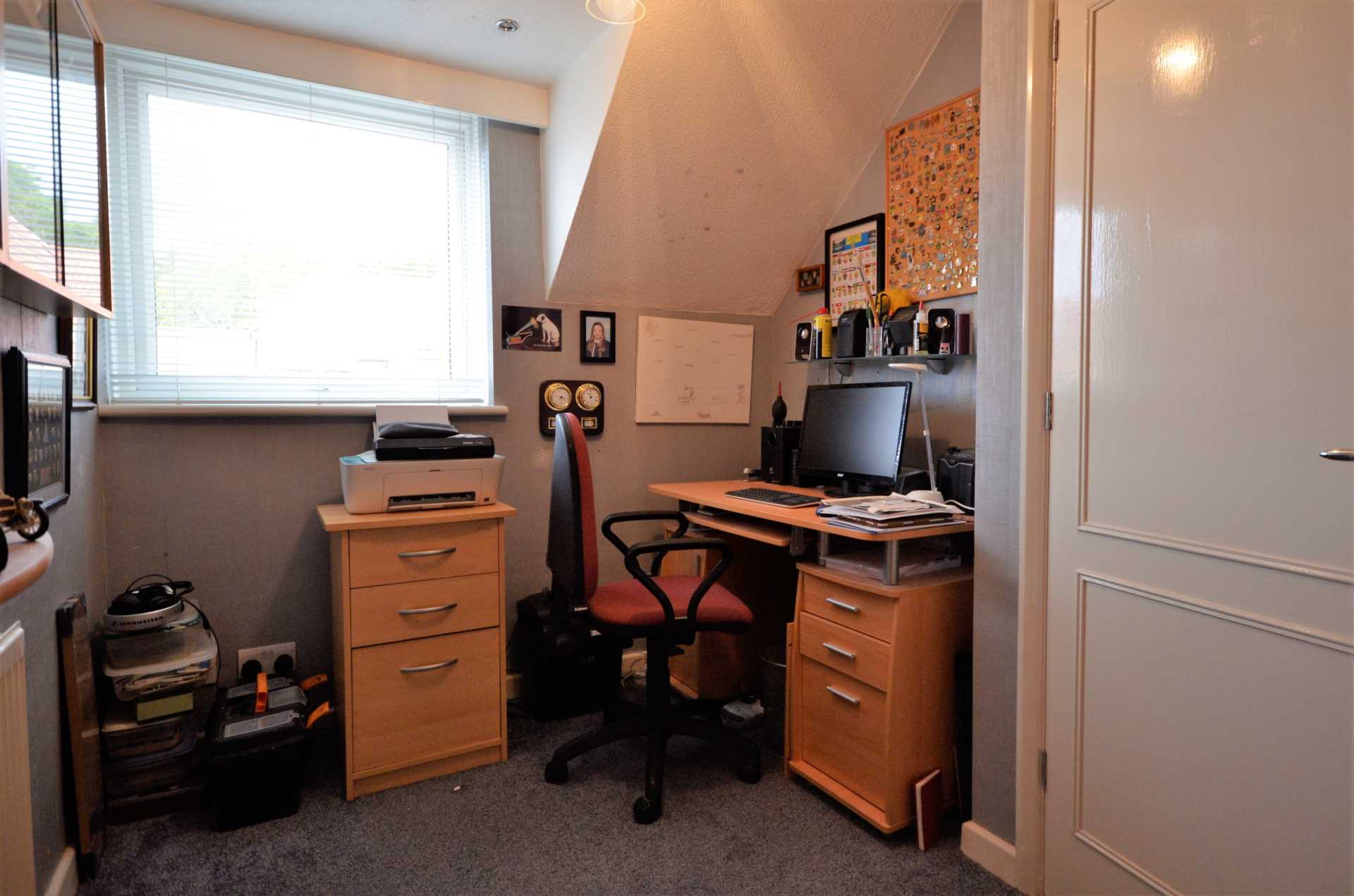 Greenway, Billericay, Image 12