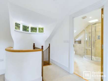 Gates Mews Just Of High Street, Billericay, Image 12