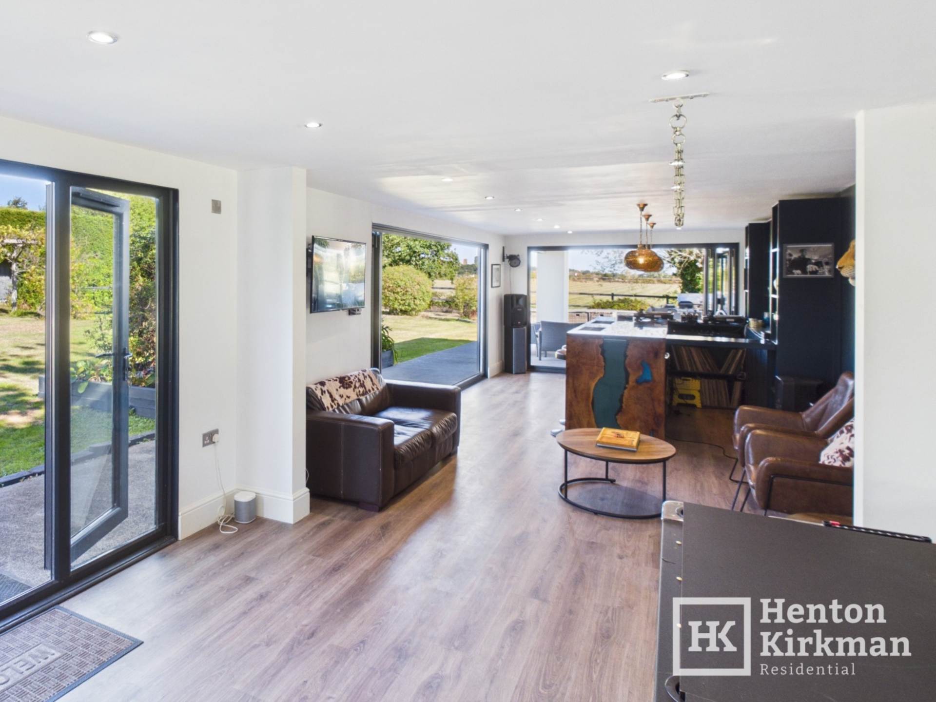 Church Road, Billericay, Image 27