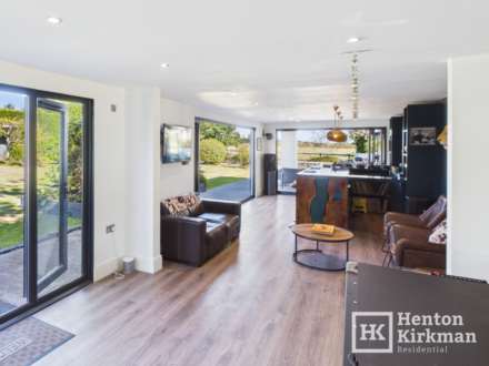 Church Road, Billericay, Image 27