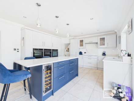 Church Road, Billericay, Image 8