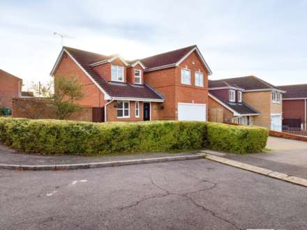 4 Bedroom Detached, Broxted Drive, Wickford