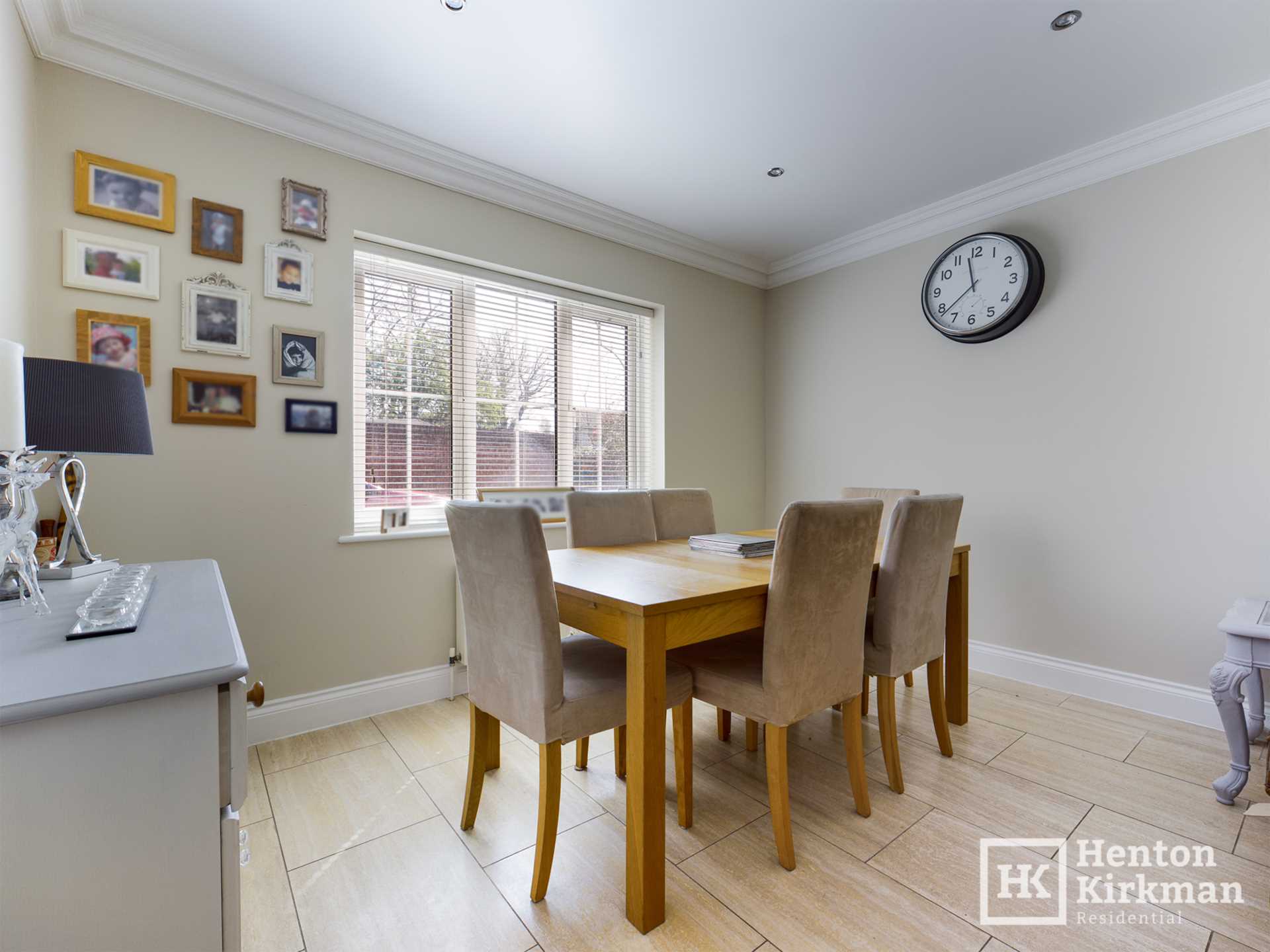 Tye Common Road, Billericay, Image 4