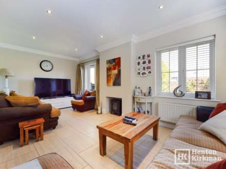 Tye Common Road, Billericay, Image 3