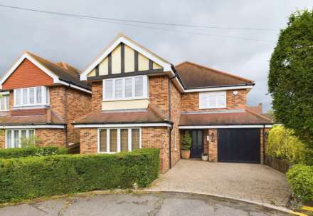 5 Bedroom Detached, St Marys Avenue, Billericay