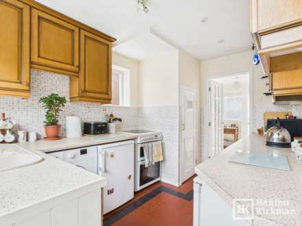 Bush Hall Road, Billericay, Image 8