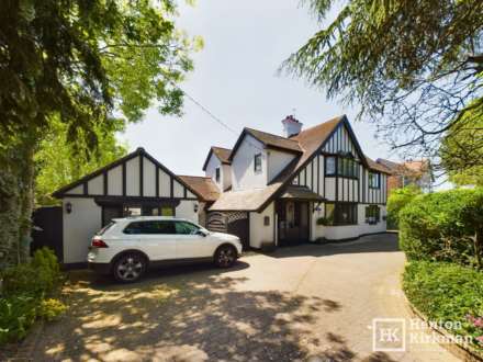 4 Bedroom Detached, London Road, Billericay