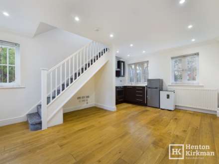 Froden Court, Billericay, Image 3