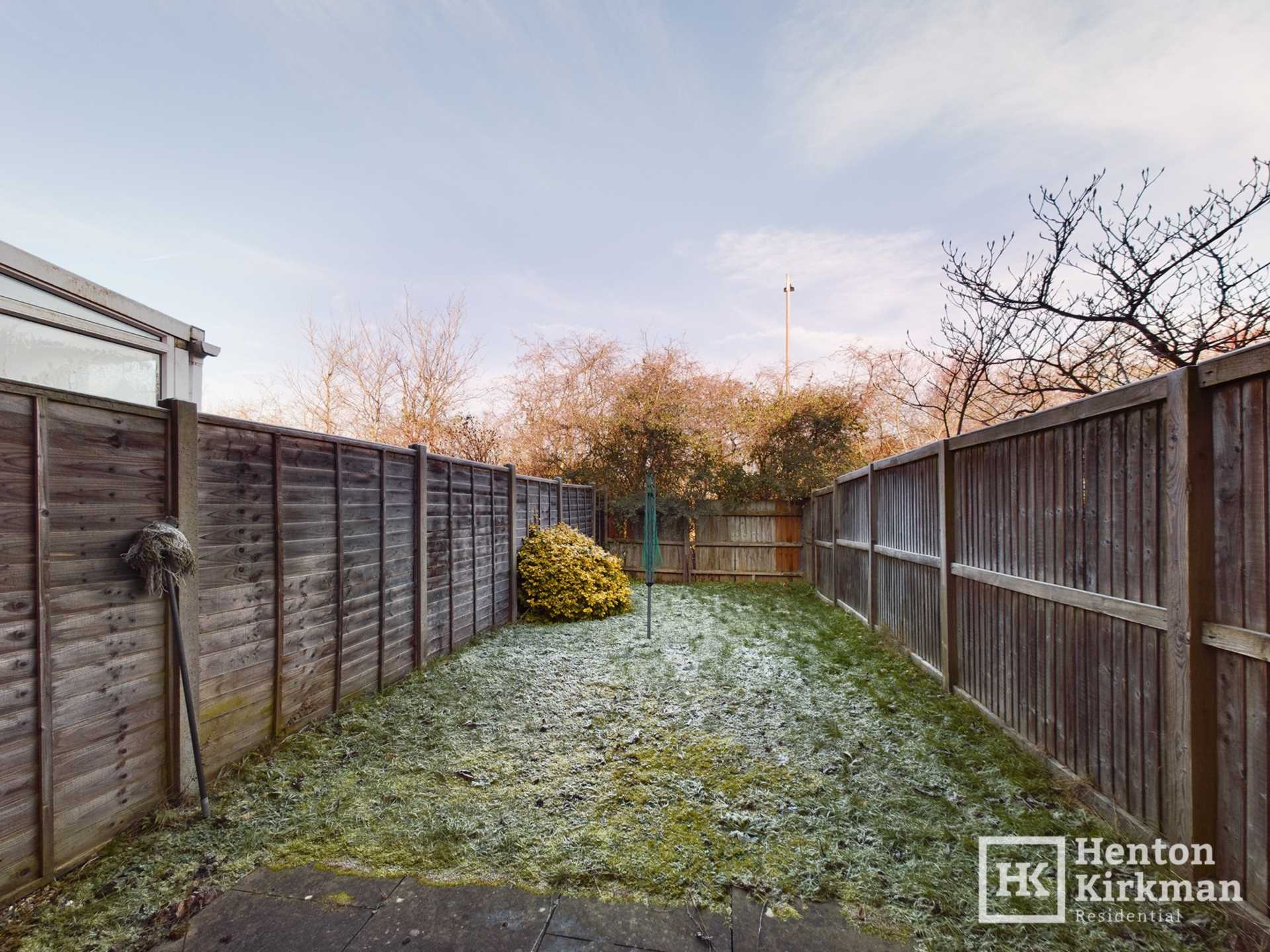 Wraysbury Drive, Laindon, Image 9